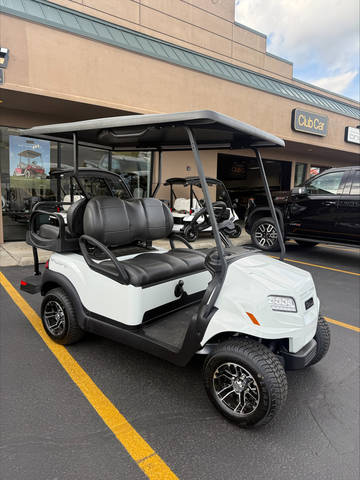 2027 Club Car photo 2