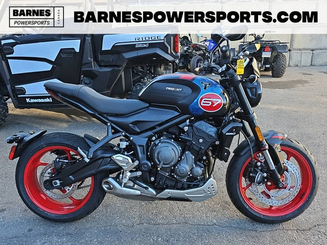 トリデン 2026 Triumph Trident 660 Triple Tribute Edition | Barnes Powersports
