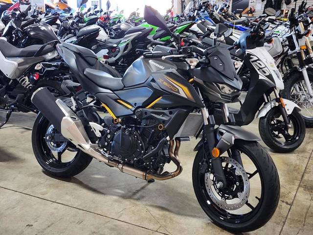 2026 Kawasaki Z500 ABS | Clem's Enumclaw Powersports