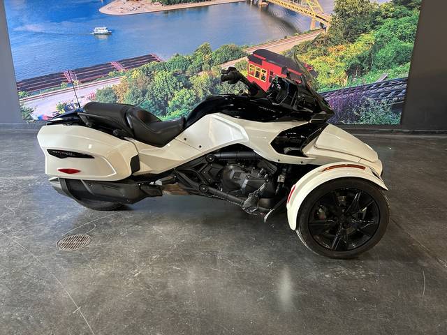 Used 2022 Can-Am Spyder F3-T Rotax 1330 ACE 3-Wheel Motorcycle For