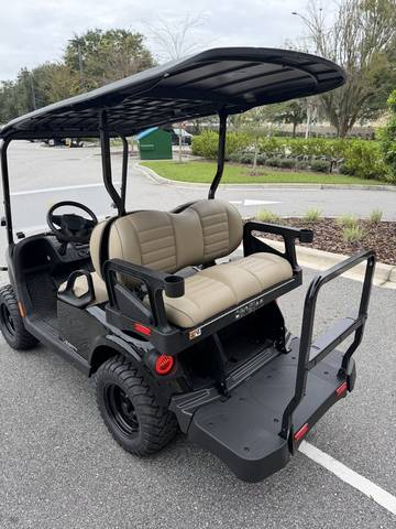 2027 EZGO Liberty photo 3