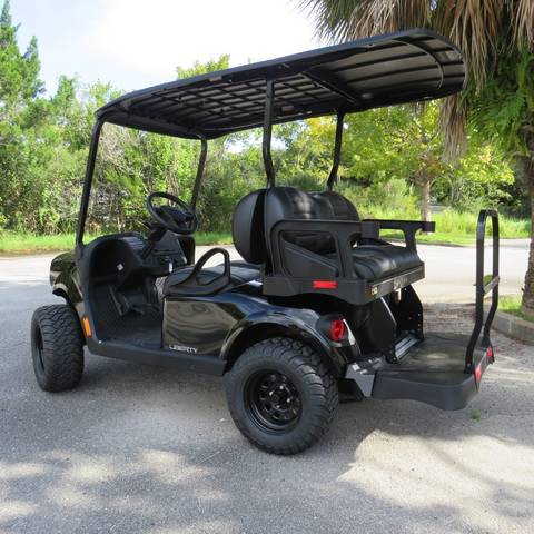 2027 EZGO Liberty photo 2