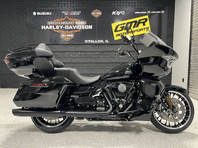 2026 Harley-Davidson® FLTRXL - Road Glide® Limited | Green Mount