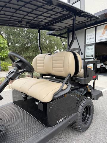 2027 EZGO Liberty photo 2