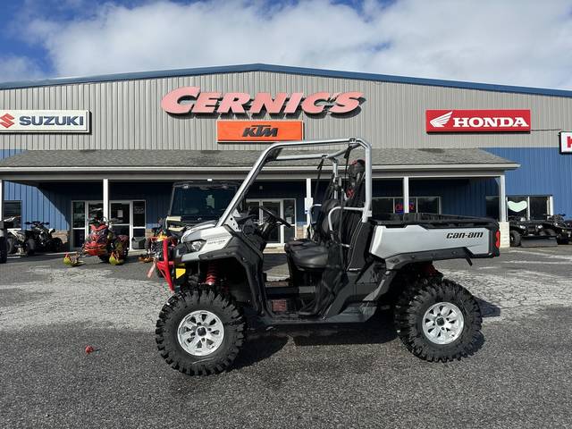 2024 Can-Am® Defender X mr HD10 | Cernic's