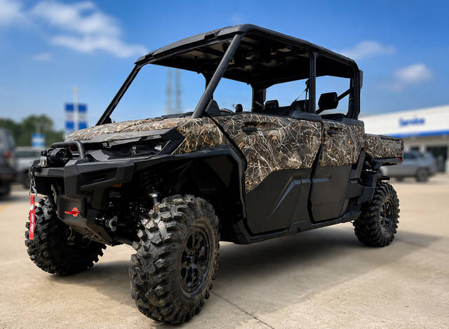 2026 Can-Am® Defender MAX X mr HD11 with half-doors Dark Wildland