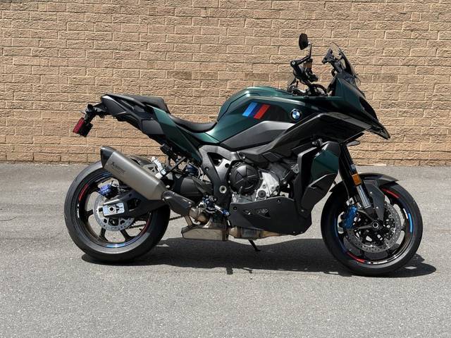 2026 BMW M 1000 XR Aurelius Green Metallic Matte | Sonic Powersports