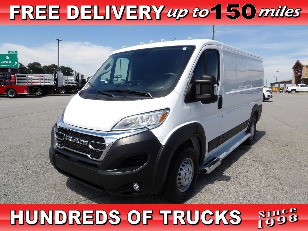 2025 Ram 2500 ProMaster Standard Roof