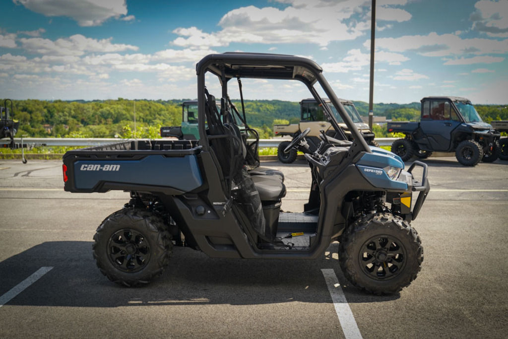 New Can-Am® Defender XT HD7 Dusty Navy 2026