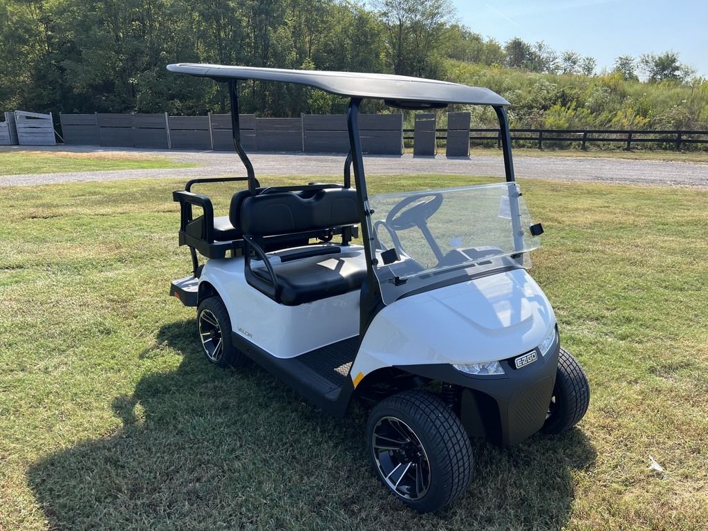 2027 E-Z-GO RXV 2 Valor S+ 13.5-hp Gas — photo 7