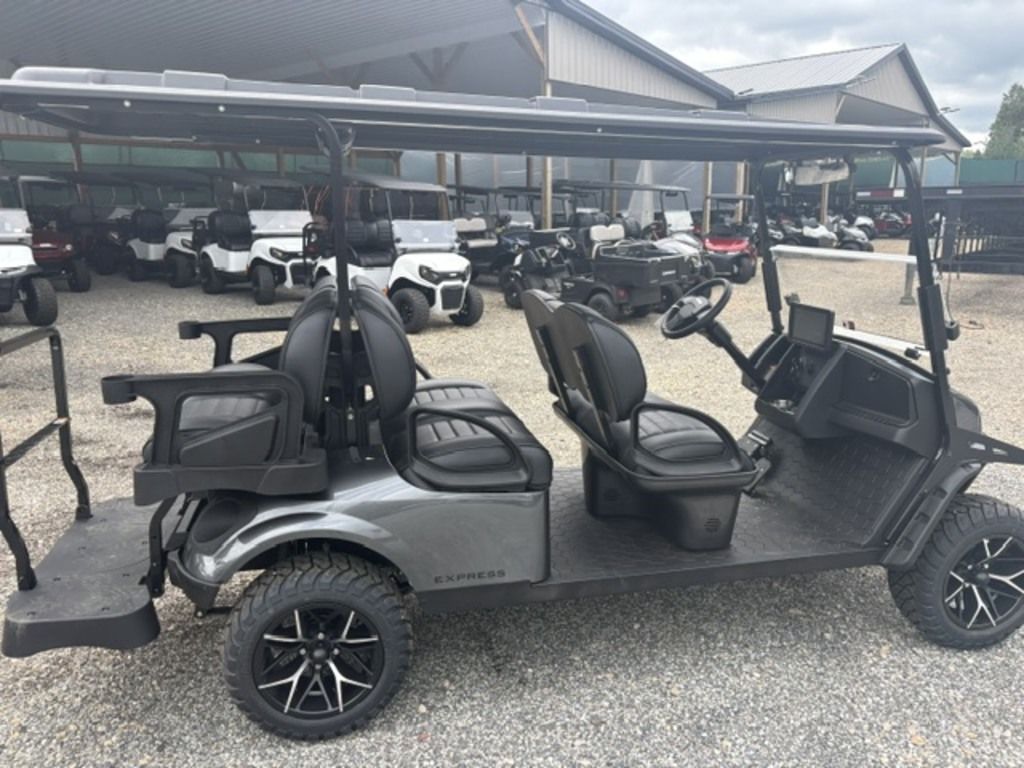 2027 E-Z-GO Express 6 Summit XT 13.5-hp Gas — photo 4