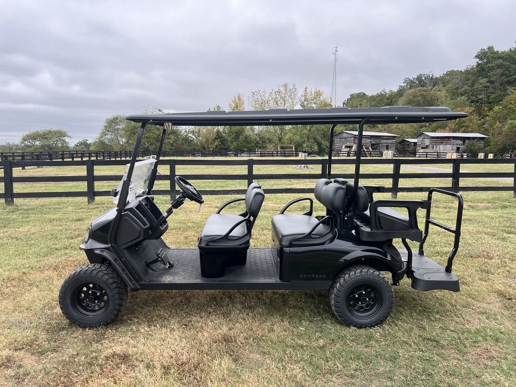 2027 E-Z-GO Express 6 Summit X 13.5-hp Gas — photo 2