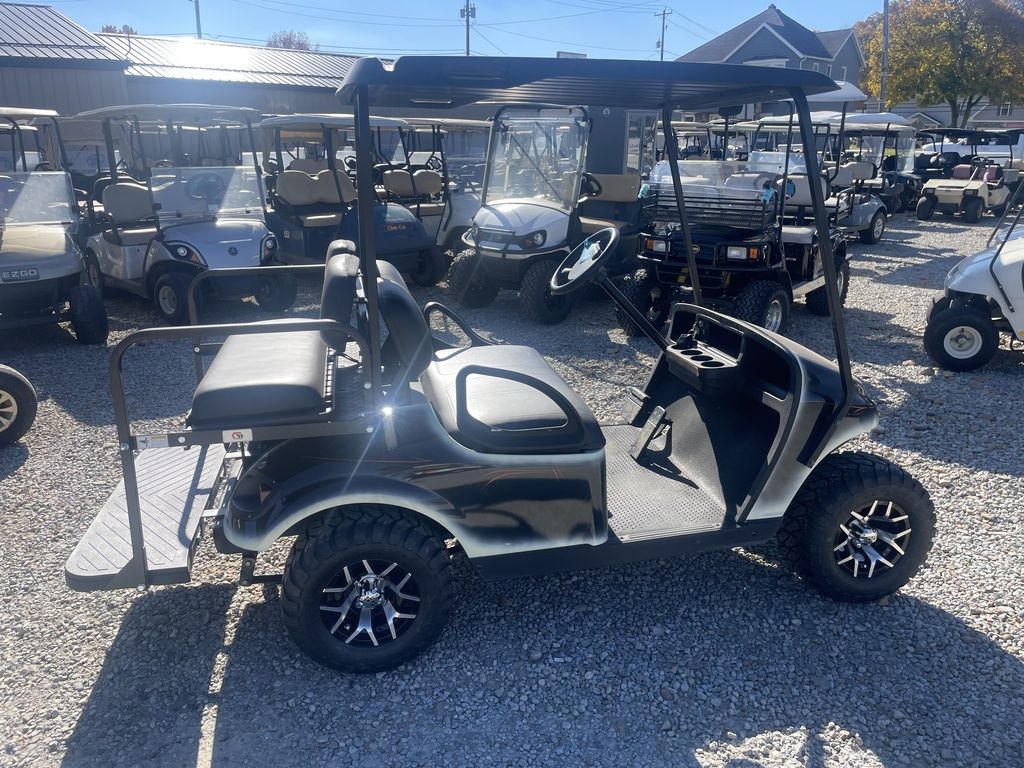 2019 E-Z-GO Freedom TXT Gas — photo 3