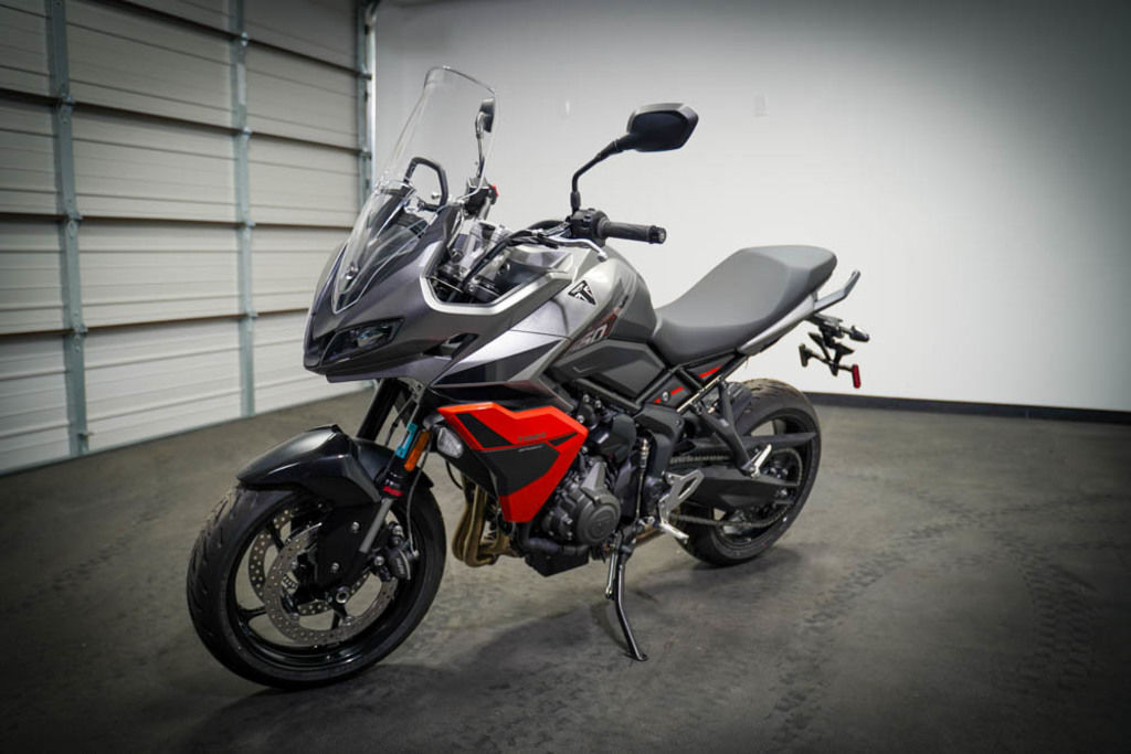 New Triumph Tiger Sport 660 Silver ice / Intense orange 2026
