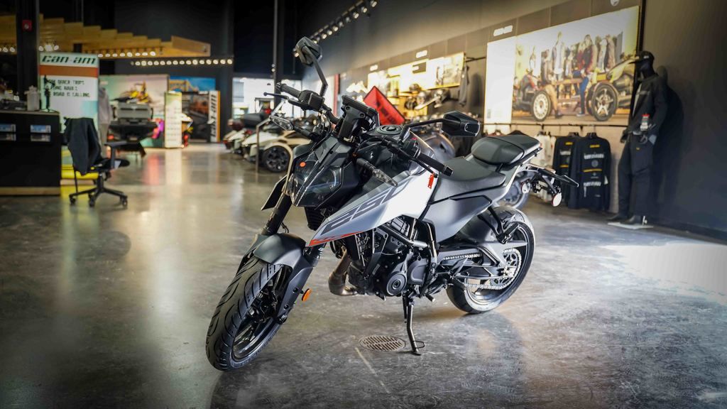 New KTM DUKE 250 2026