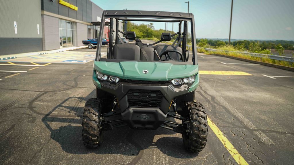 New Can-Am® Defender MAX DPS HD7 Compass Green 2025