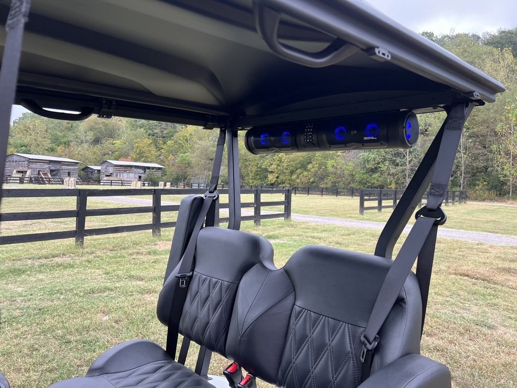 2027 E-Z-GO Liberty 4F XTL ELiTE Lithium Powertrain — photo 9