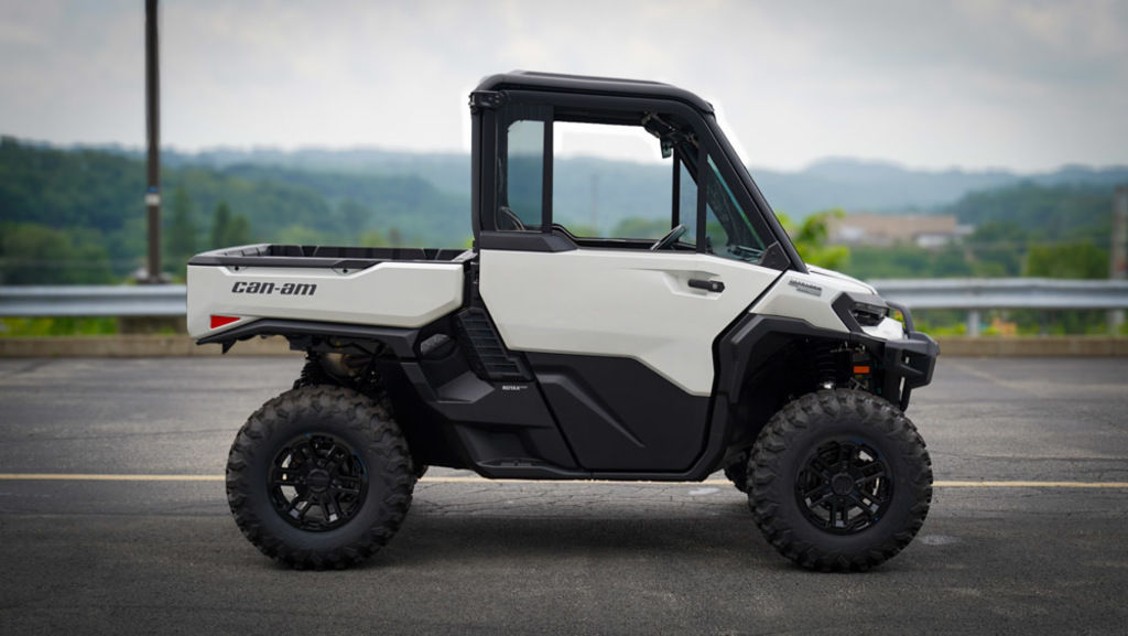 New Can-Am® Defender Limited HD11 2026