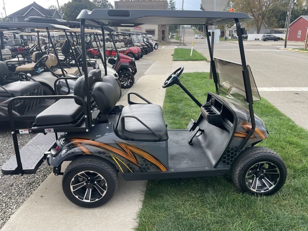 2021 E-Z-GO Freedom TXT Gas — photo 3