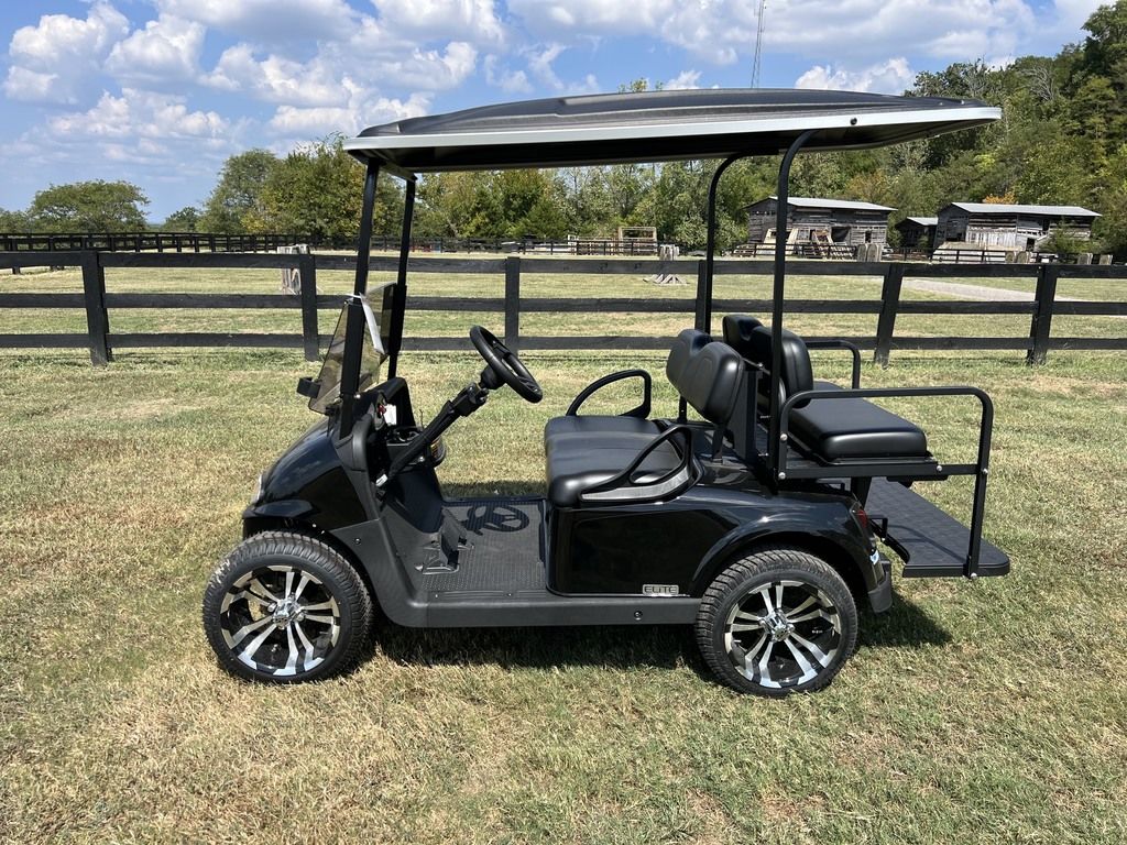 2021 E-Z-GO Freedom RXV ELiTE Lithium — photo 2