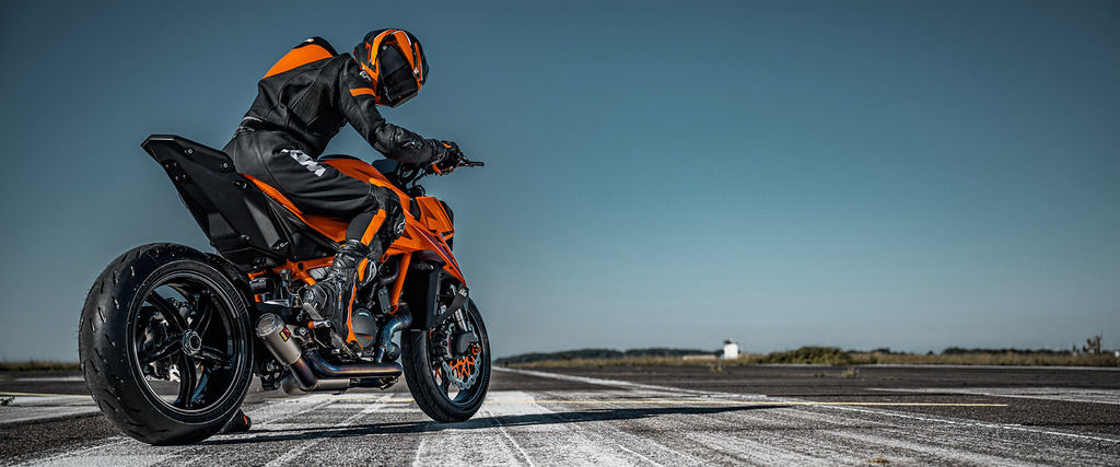 2026 KTM 1390 Super Duke R EVO