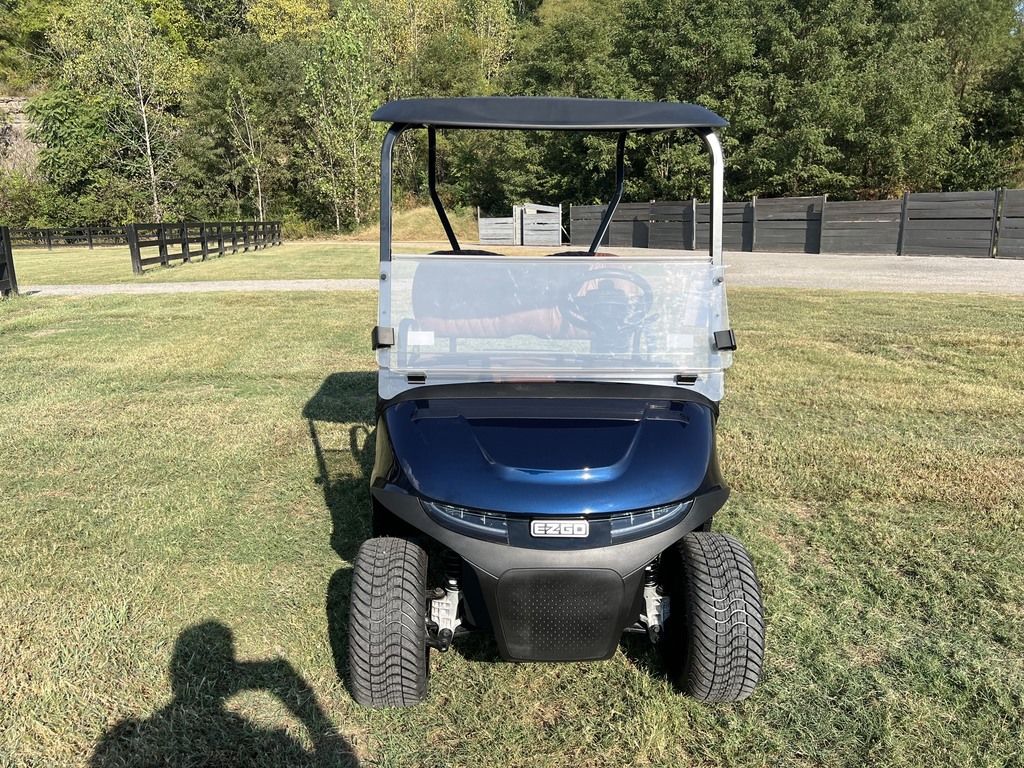 2026 E-Z-GO RXV 2 Freedom Elite Lithium — photo 8