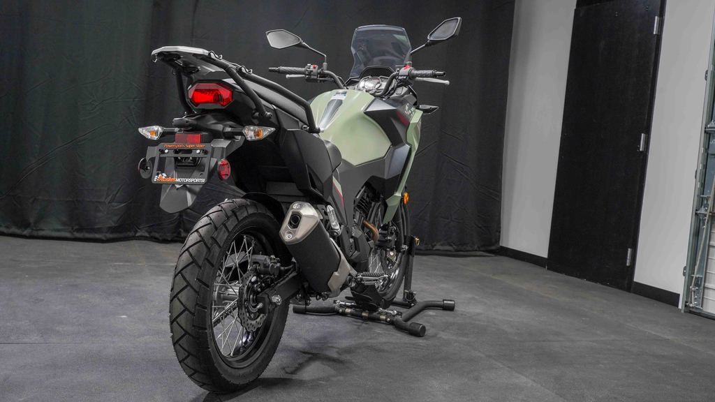 New Kawasaki Versys®-X 300 ABS 2024