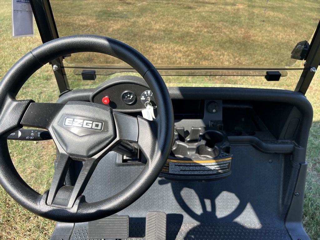 2021 E-Z-GO Freedom RXV ELiTE Lithium — photo 10