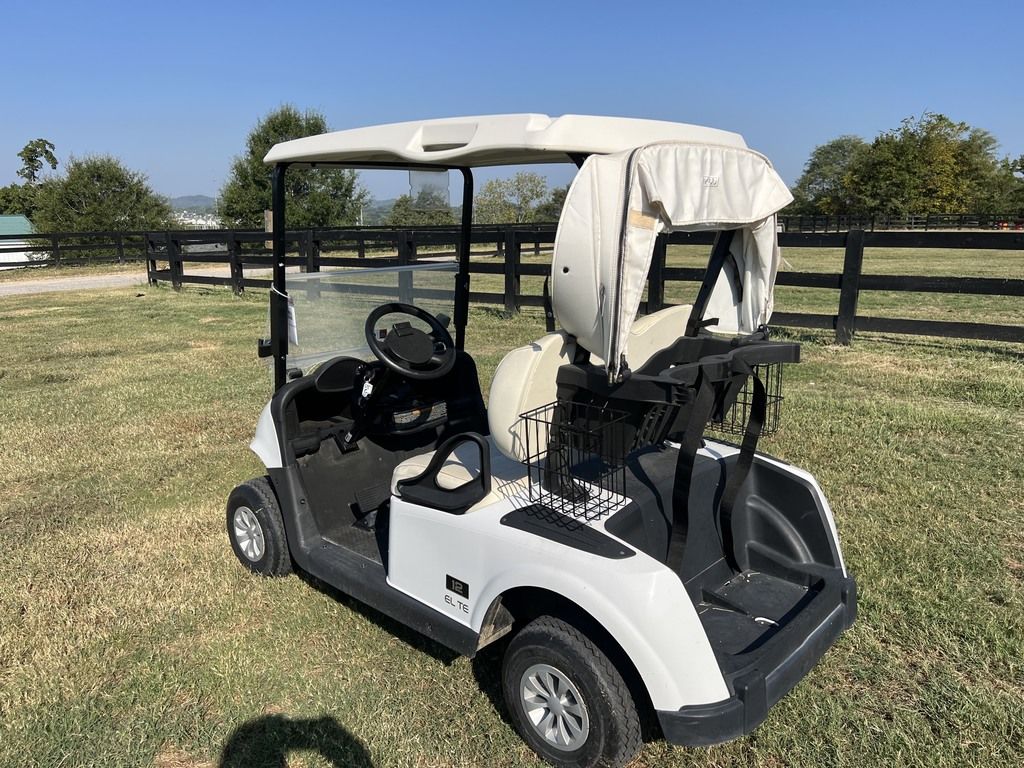 2022 E-Z-GO Freedom RXV ELiTE Lithium — photo 3