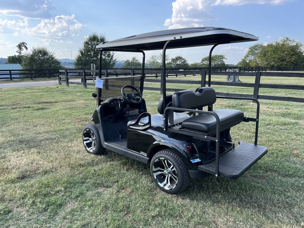 2021 E-Z-GO Freedom RXV ELiTE Lithium — photo 3