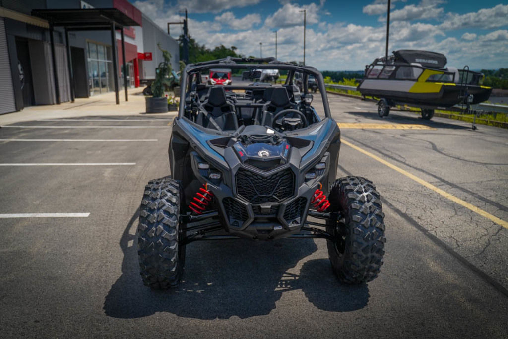New Can-Am® Maverick X3 MAX DS Turbo Dusty Navy 2026