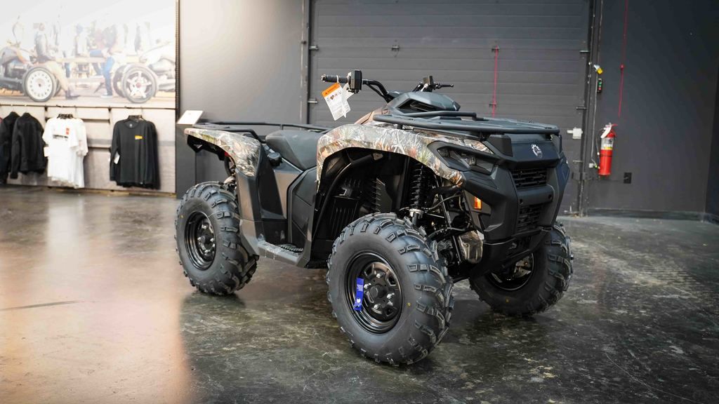 New Can-Am® Outlander DPS 500 Dark Wildland Camo 2026