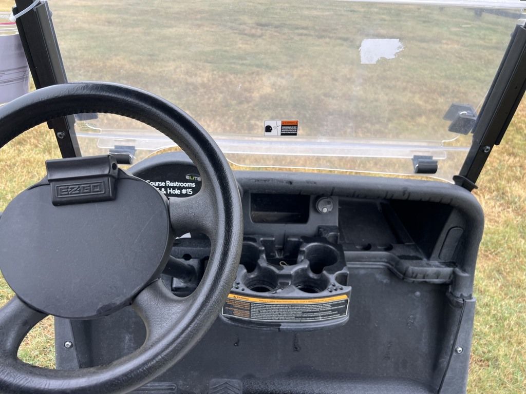 2021 E-Z-GO Freedom RXV ELiTE Lithium — photo 10
