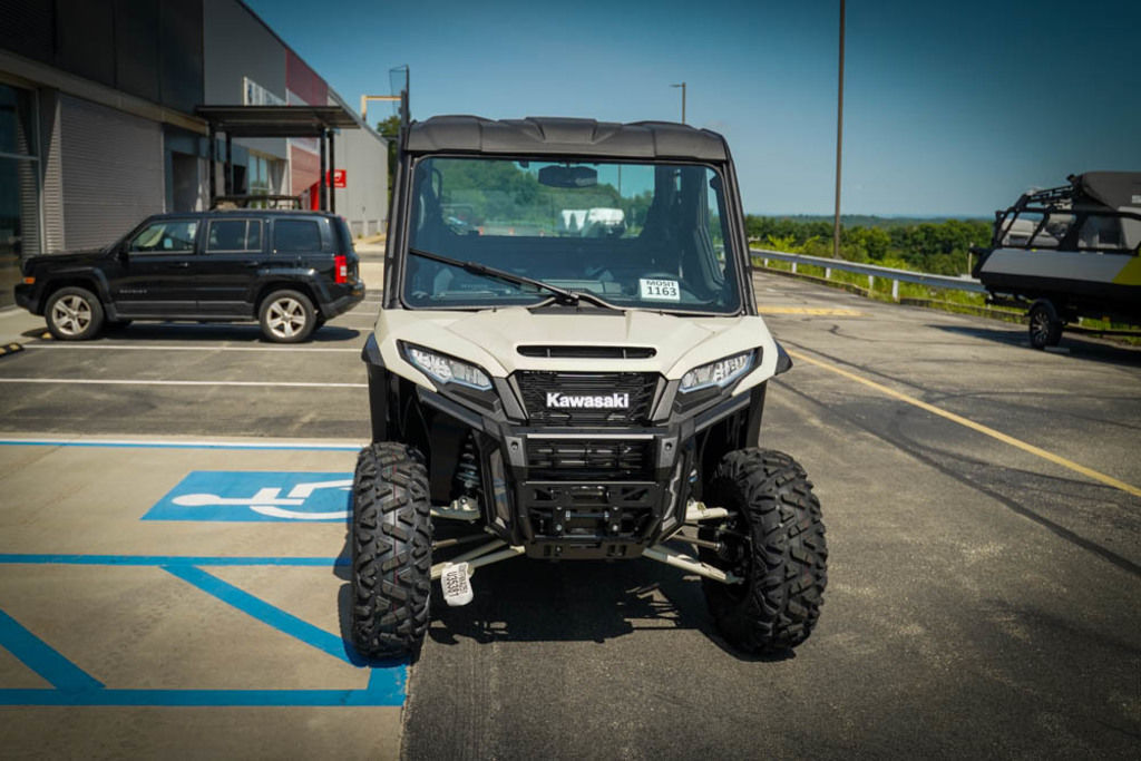 New Kawasaki Ridge® Crew HVAC 2026