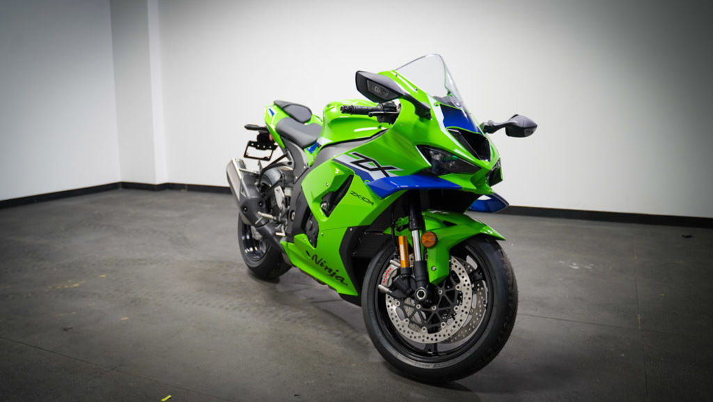 New Kawasaki Ninja® ZX™-10R 2026