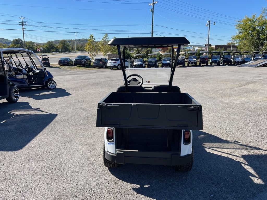 2021 E-Z-GO RXV®-M ELiTE 2 CPO — photo 4