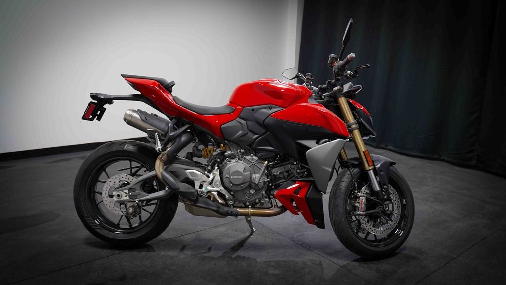 New Ducati Streetfighter V2 2026