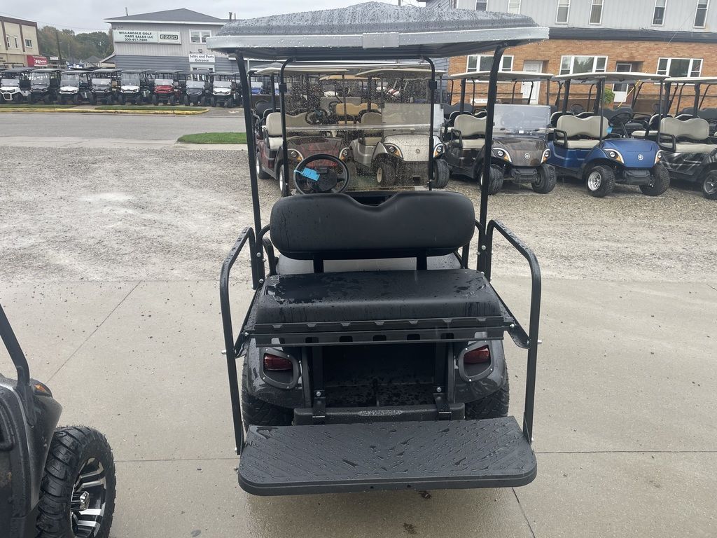 2019 E-Z-GO Freedom TXT Gas — photo 2