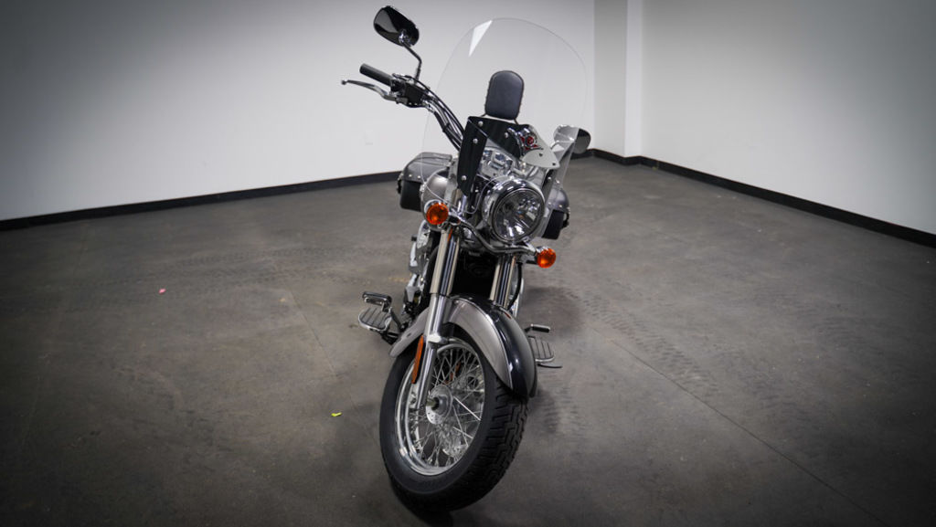 New Kawasaki Vulcan® 900 Classic LT 2026