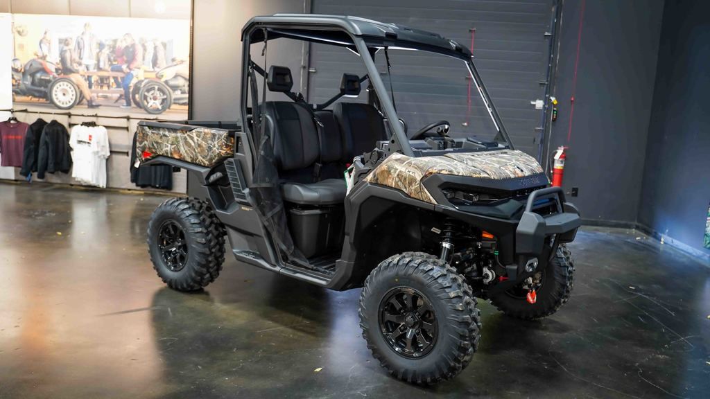 New Can-Am® Defender XT HD11 With 10.25 in.display Dark Wildland Camo 2026