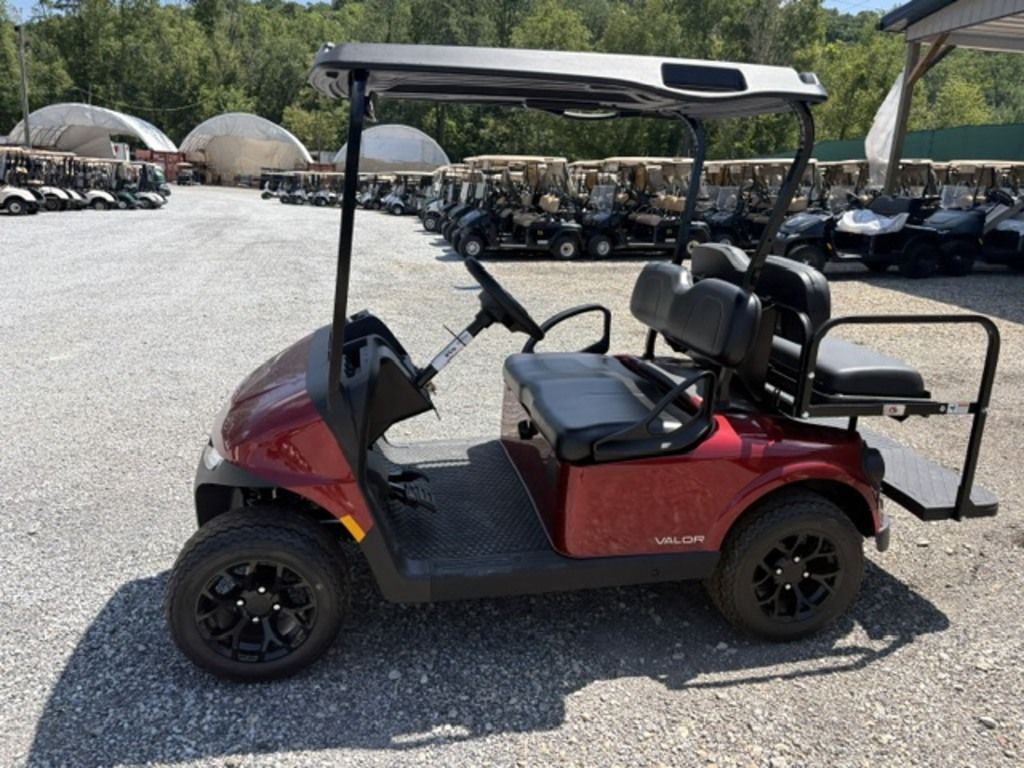 2027 E-Z-GO RXV 2 Valor S+ 13.5-hp Gas — photo 2