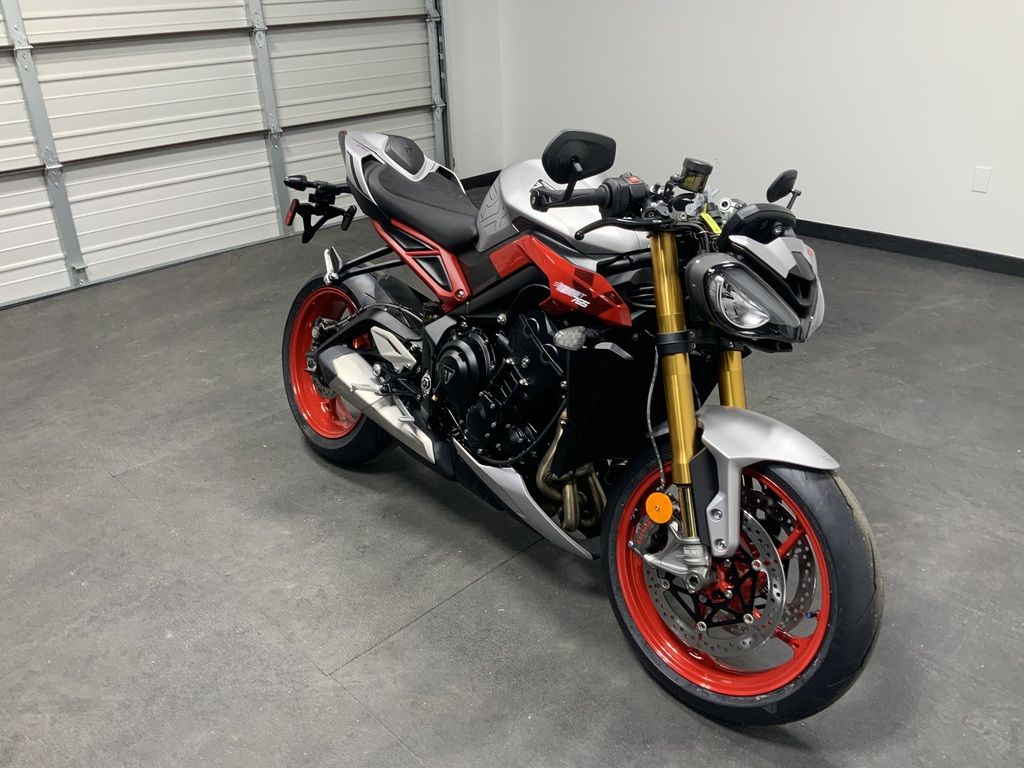 New Triumph Street Triple 765 RX 2026