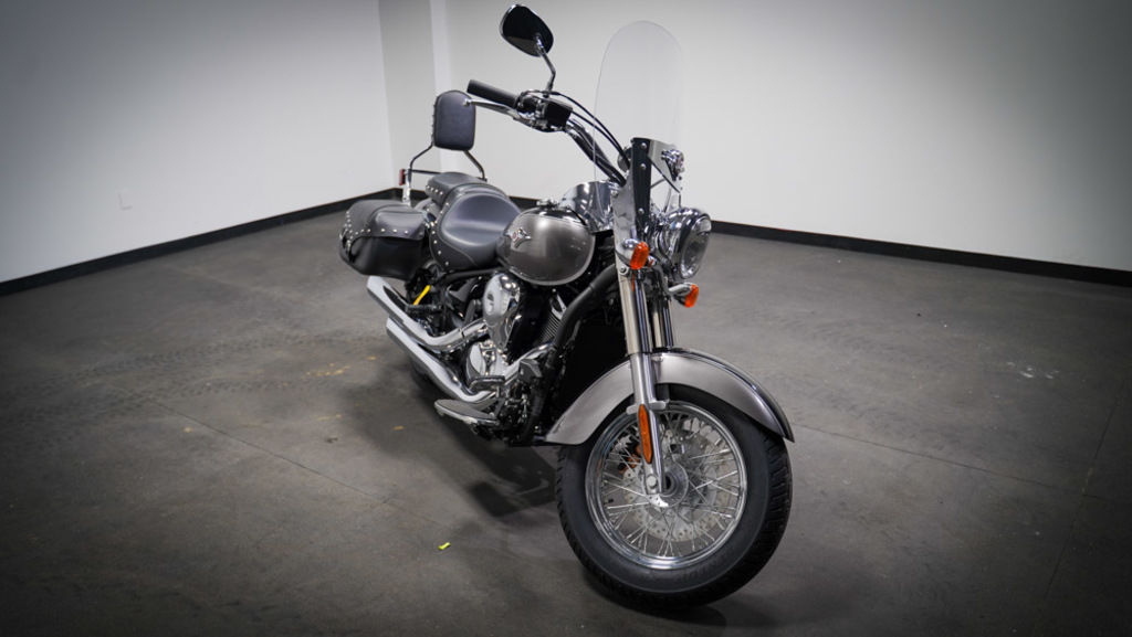 New Kawasaki Vulcan® 900 Classic LT 2026
