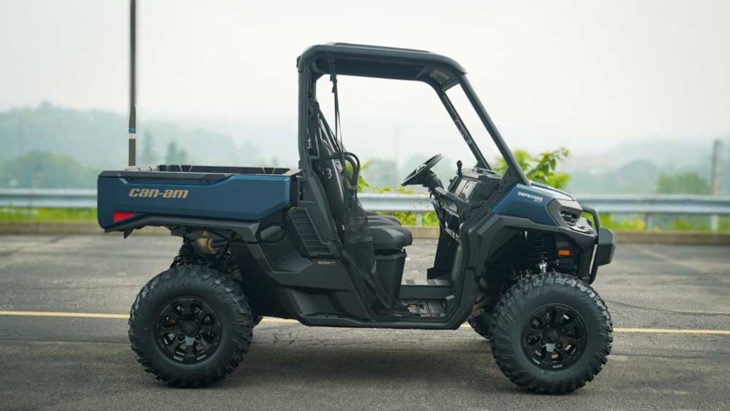 New Can-Am® Defender XT HD11 2026