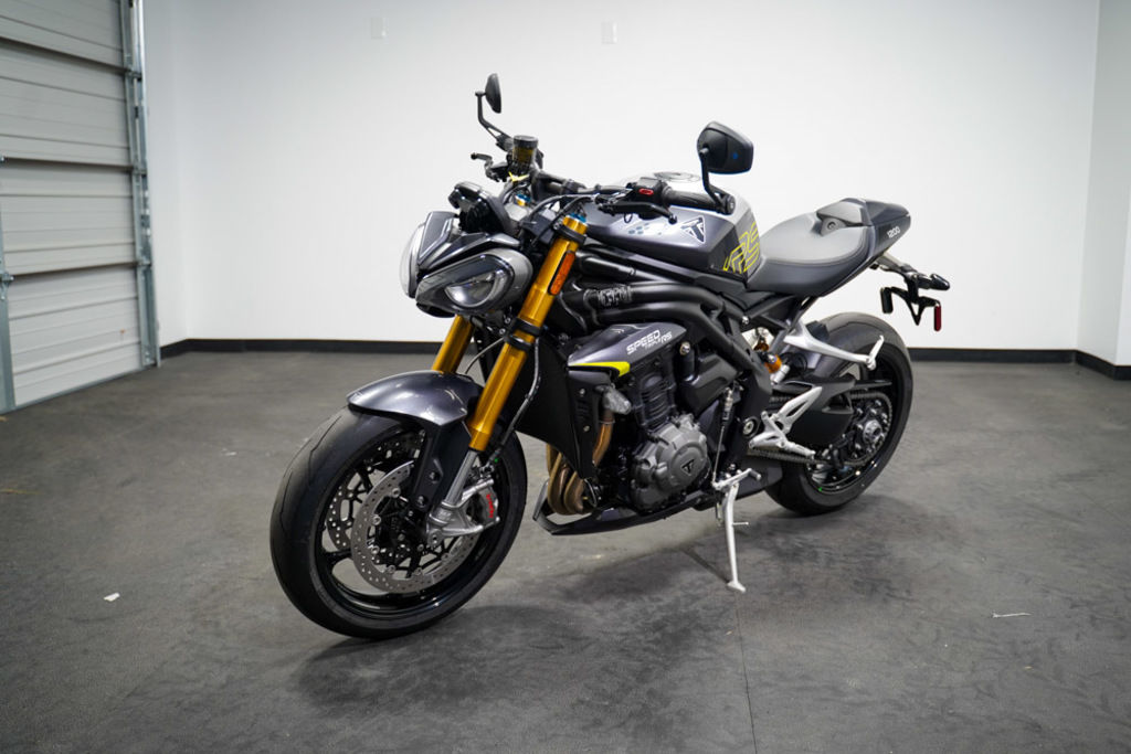 New Triumph Speed Triple 1200 RS Granite/Triumph Racing Yellow 2026