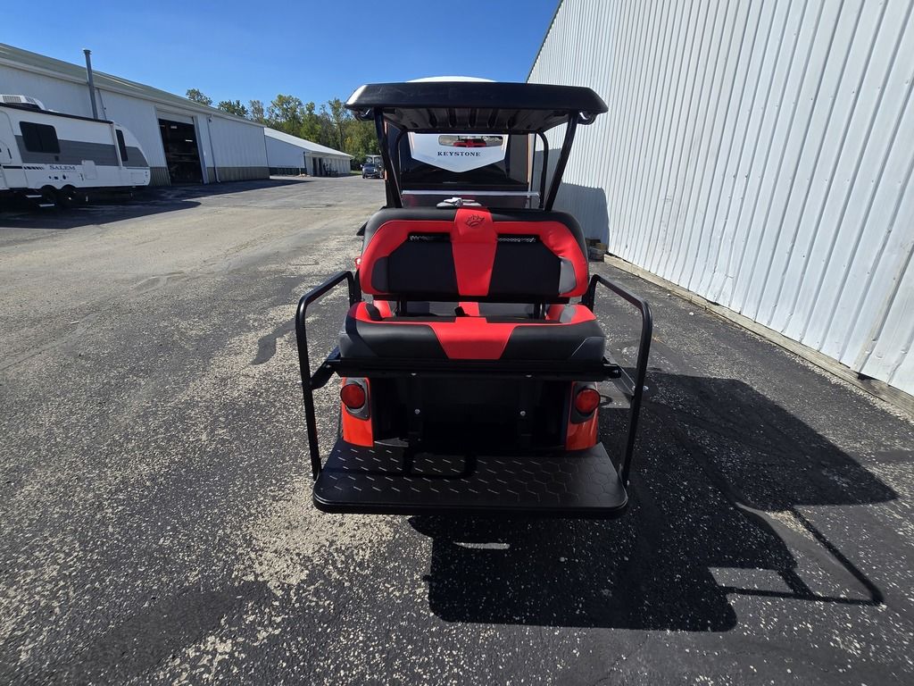 2027 E-Z-GO RXV 2 Valor S 13.5-hp Gas — photo 5