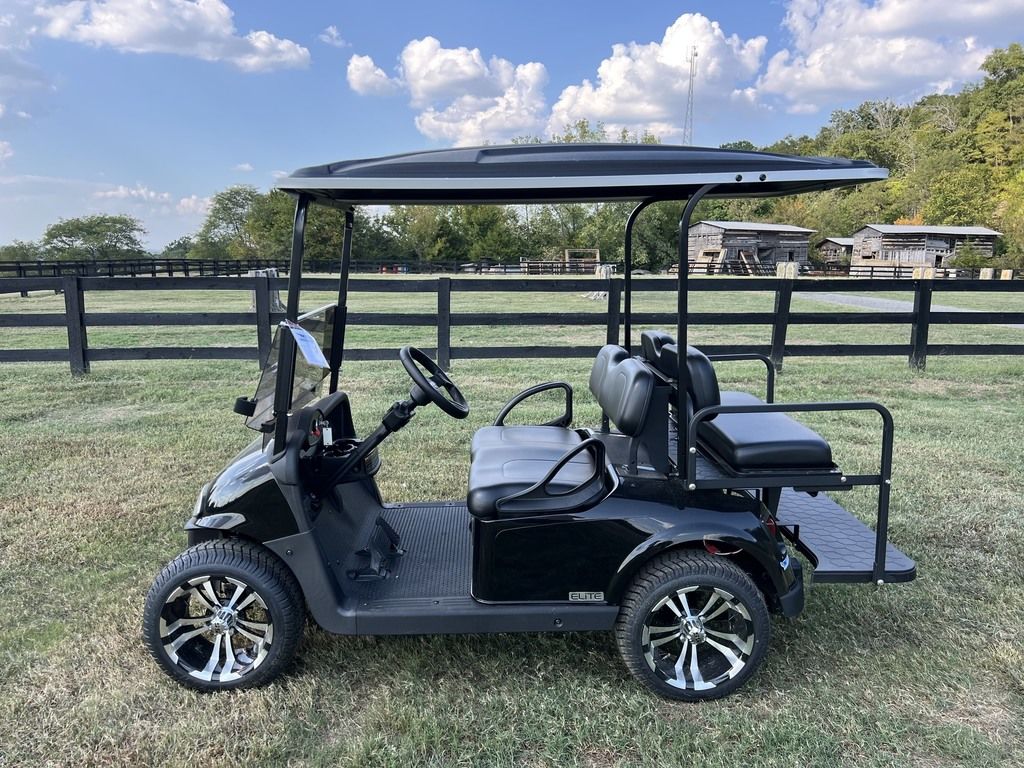 2021 E-Z-GO Freedom RXV ELiTE Lithium — photo 2