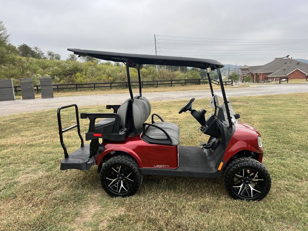 2027 E-Z-GO Liberty 4 XT ELiTE Lithium Powertrain — photo 6