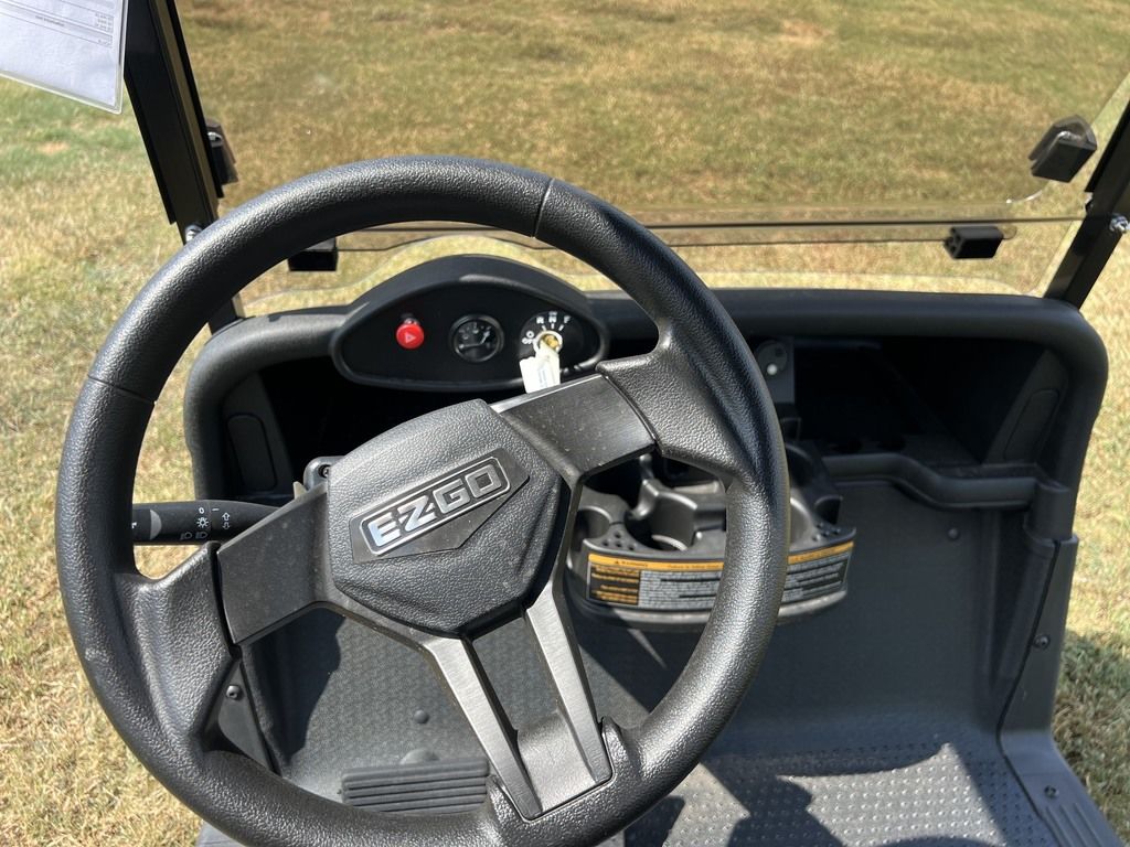 2021 E-Z-GO Freedom RXV ELiTE Lithium — photo 9