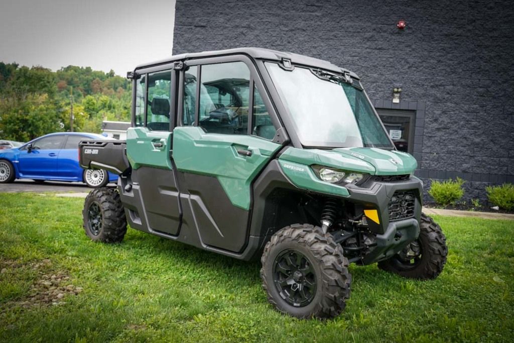 New Can-Am® Defender MAX DPS CAB HD10 2026